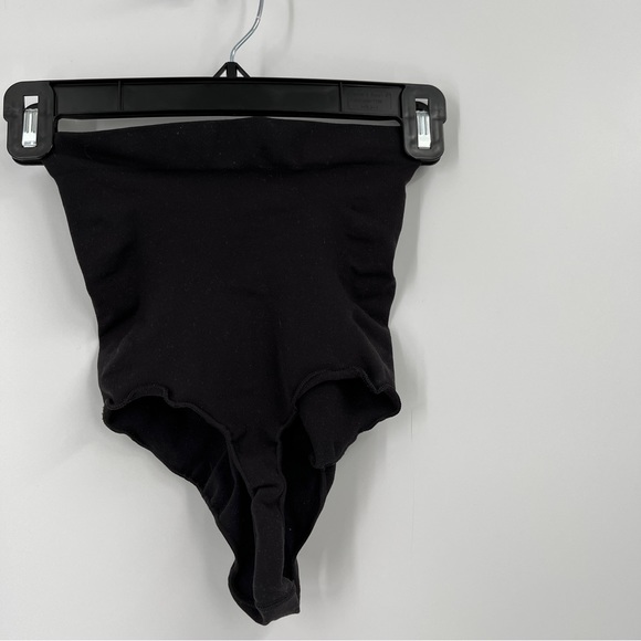 SKIMS Intimates & Sleepwear Skims Black Shapewear Size Lxl Nwot